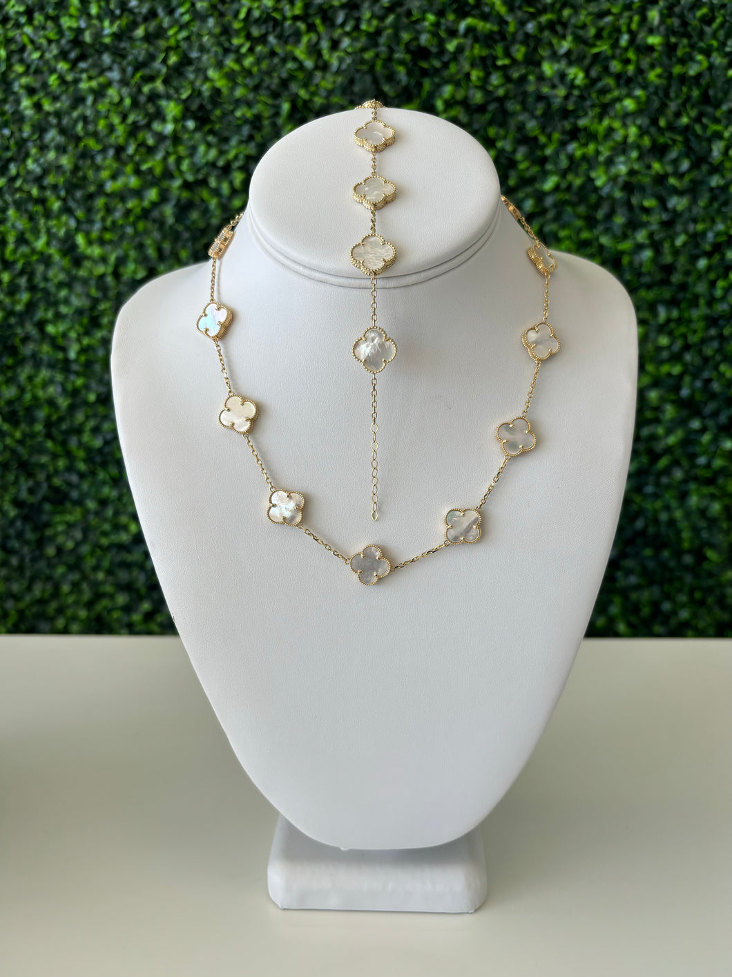 14kt Gold White Clover Necklace & Bracelet Set