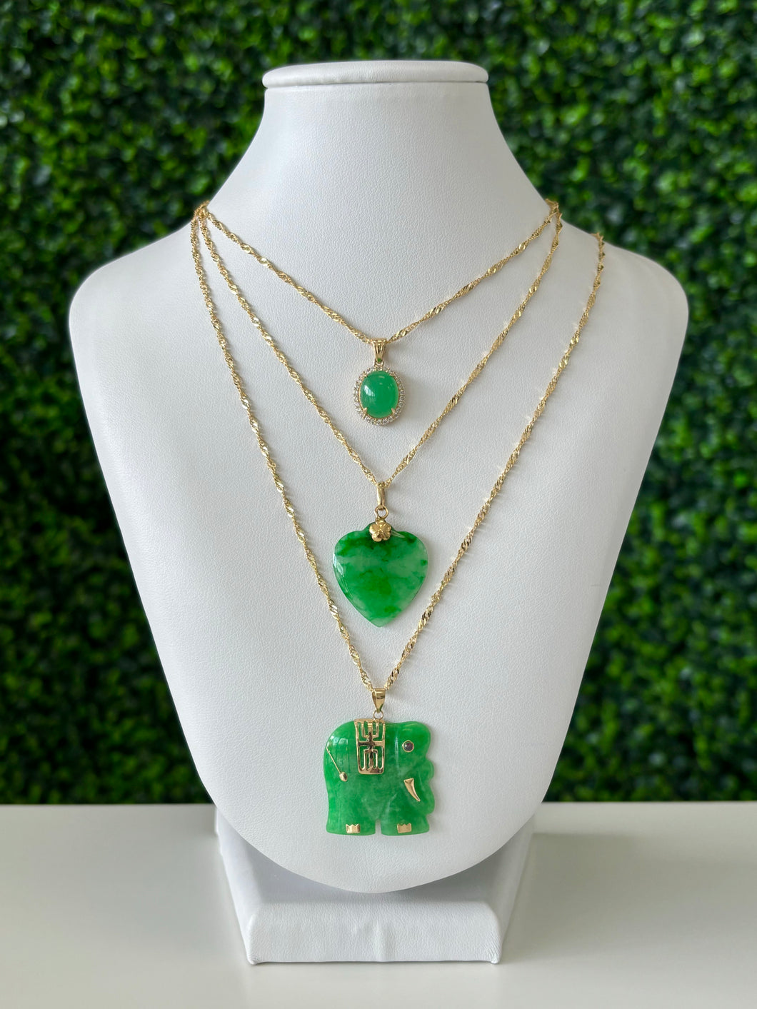 14kt Gold Genuine Jade Pendant with 14kt Singapore Chain