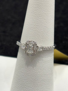 14KT White Gold 5/8 CTW Diamond Center 1/4 CTW Single Halo Engagement Ring