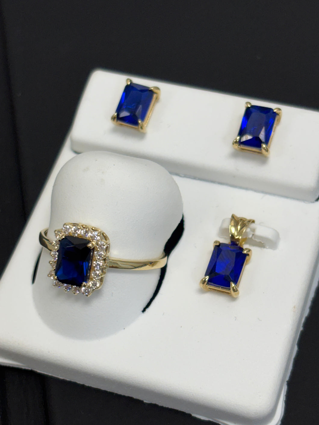 14kt Gold Synthetic Sapphire Ring, Pendant & Earring Set