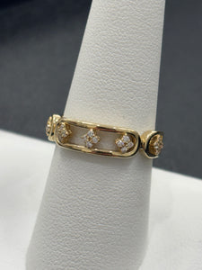 14kt Gold Flower CZ Ladies Ring