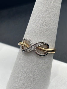 14kt Gold Infinity CZ Ladies Ring