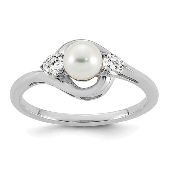 14k White Gold Freshwater Cultured Pearl and 1/5 carat Lab Grown Diamond VS/SI+ G+ June Birthstone Complete Ring